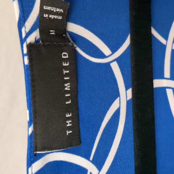 The Limited Blue and White Sleeveless Blouse Size M - Picture 4 of 5